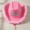 Sombrero Vaquero Rosado Bichota Karol G Plumas y Luz
